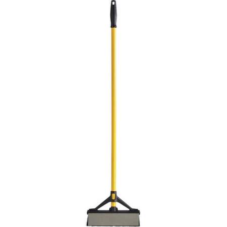 Rubbermaid Commercial Maximizer Broomgee (2018807)