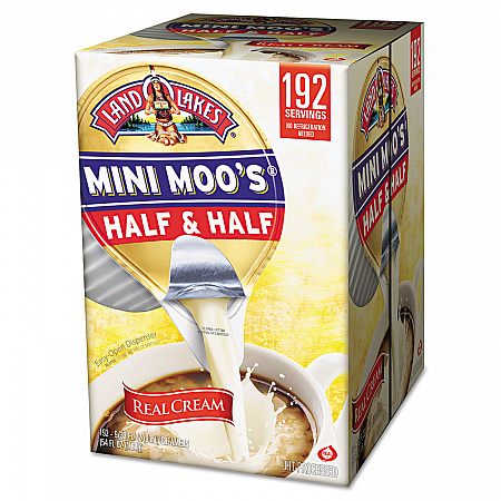 Mini Moo's Half and Half, 0.3 oz Mini Cups, 192/Carton (827976)