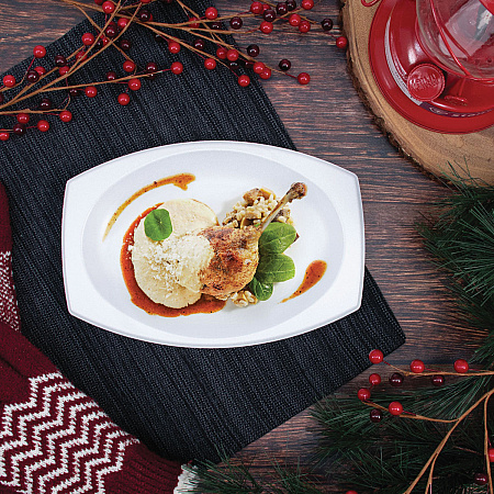 Quiet Classic Laminated Foam Dinnerware, Platter, 6.7 x 9.8, White, 500/Carton (9PRWQR)