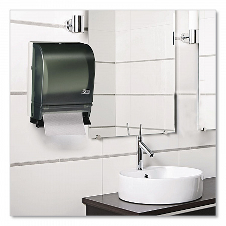 Universal High Capacity Bath Tissue with OptiCore, Septic Safe, 2-Ply, White, 2,000 Sheets/Roll, 12 Rolls/Carton (160090)