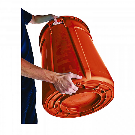 Brute Round Container, 32 gal, Resin, Orange (2119308)