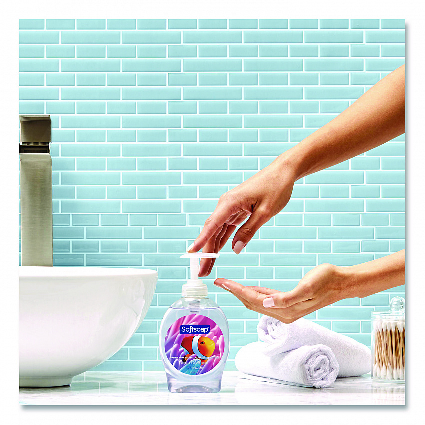 Moisturizing Hand Soap, Fresh Scent, 7.5 oz Bottle (26800)