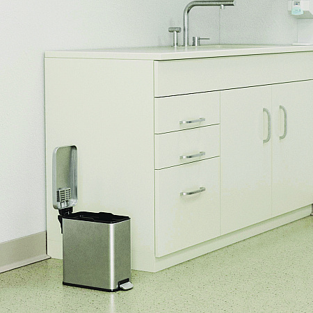Step Pedal Trash Can, 3 gal, Plastic/Stainless Steel, Silver (HLSS03R)