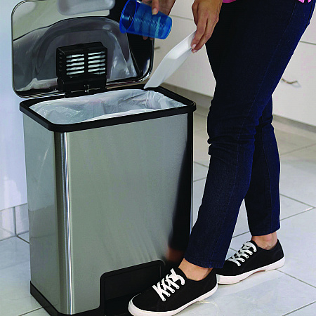 Step Pedal Trash Can with AirStep Technology, 13 gal, Plastic/Stainless Steel, Silver (HLS13SS)