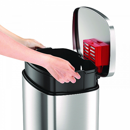 Step Pedal Trash Can, 13 gal, Plastic/Stainless Steel, Silver (HLSS13R)