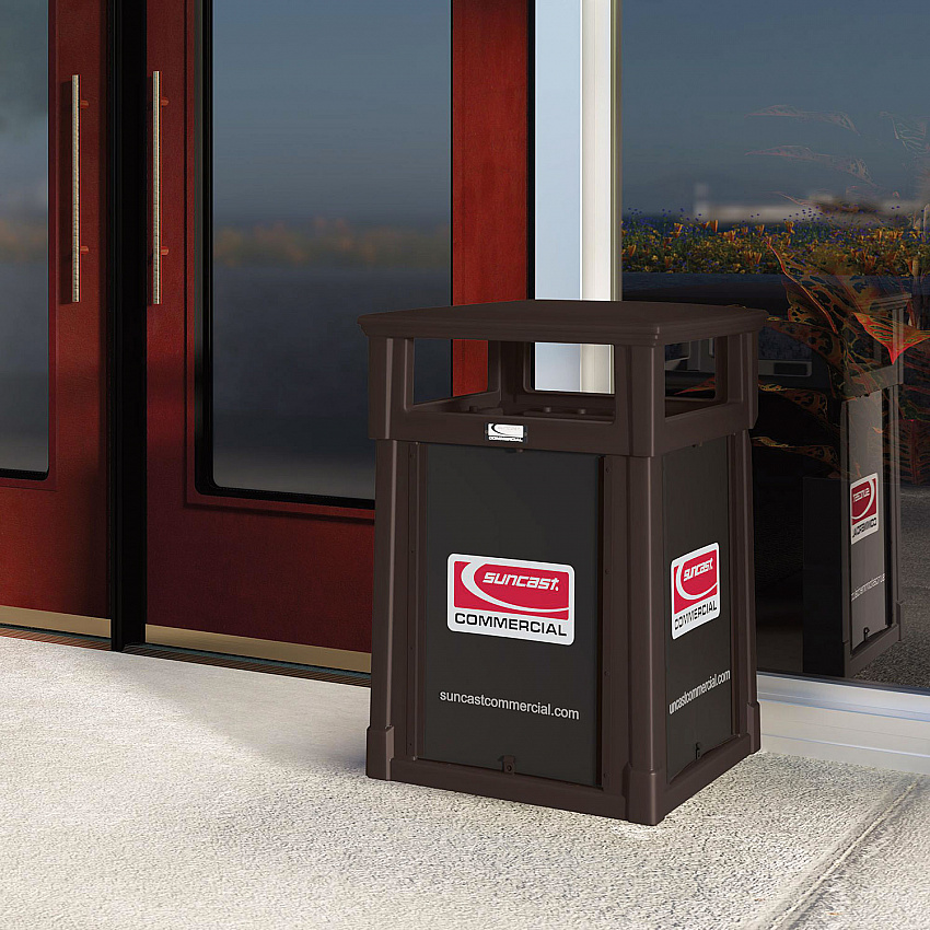 Resin Customizable Garbage Can with Covered Lid, 34.4 gal, Plastic, Java (RMCC3501)