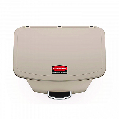 Streamline Resin Step-On Container, Front Step Style, 18 gal, Polyethylene, Beige (1883460)