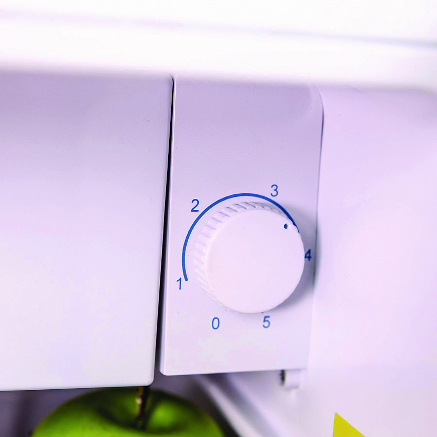 1.6 Cu. Ft. Compact Refrigerator with Chiller Compartment, White (RM16J0W17X0W)