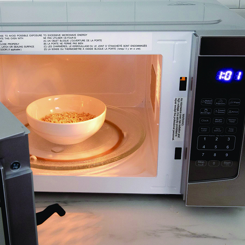 1.1 cu ft Compact Microwave Oven, 1,000 W, Mirror-Finish (MT116V4M)