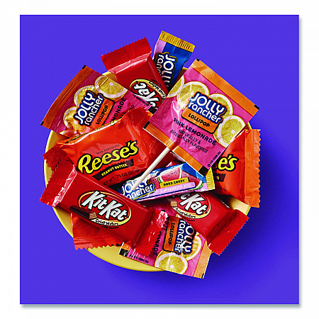Snack-Size Sweets and Chocolate Assortment Party Pack, 34.19 oz Bag (HEC93942)
