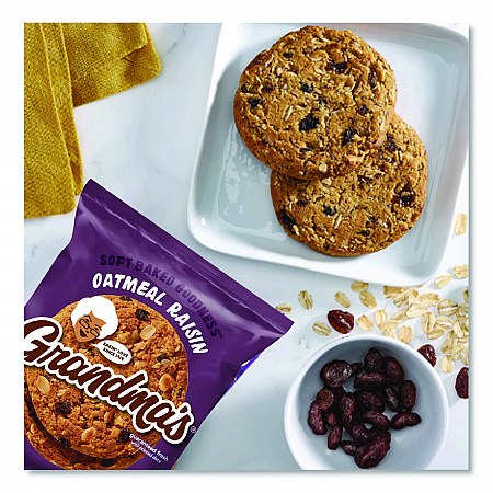 Cookies - Single Serve, Oatmeal Raisin, 2.5 oz Packet, 60/Carton (FRI45093)