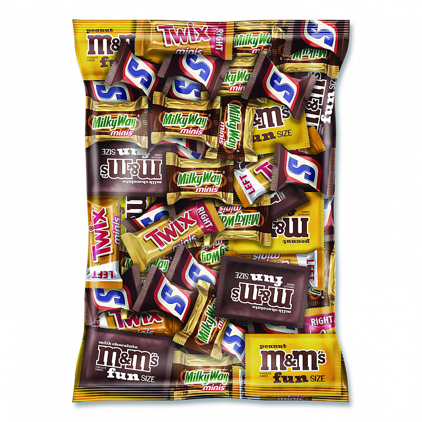 Mini Milk Chocolate and Pringles Snack Stacks Variety Combo Pack, 62 oz Bag Mini/Fun Size, (36) Cups Assorted Flavors/Bundle (60004170)