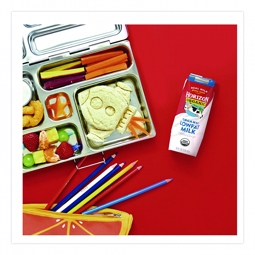 Low Fat Milk, 1% Plain, 8 oz, 18/Carton (061223)