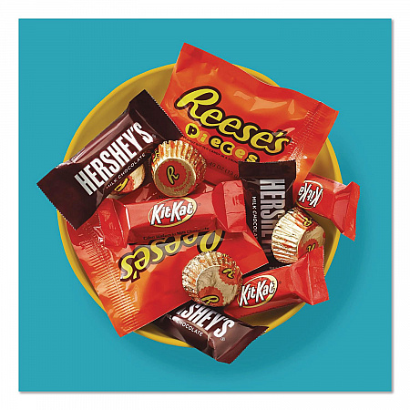 Milk Chocolate Candy Mini Assortment, 60.1 oz Bag, 2/Carton (60004184)