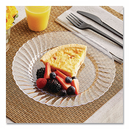 Classicware Plastic Plates, 9