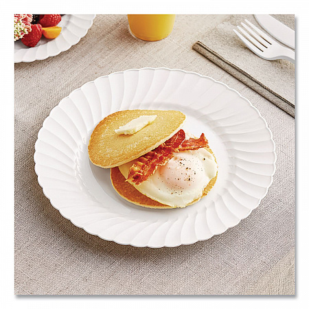 Classicware Plastic Dinnerware, Plates, 9