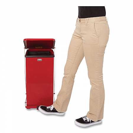 Defenders Heavy-Duty Steel Step Can, 6.5 gal, Steel, Red (ST12EPLRD)