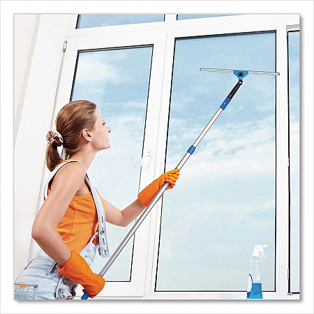 Pro Window Washing Kit with Swivel Squeegee and 6 ft Telescopic Pole, 18
