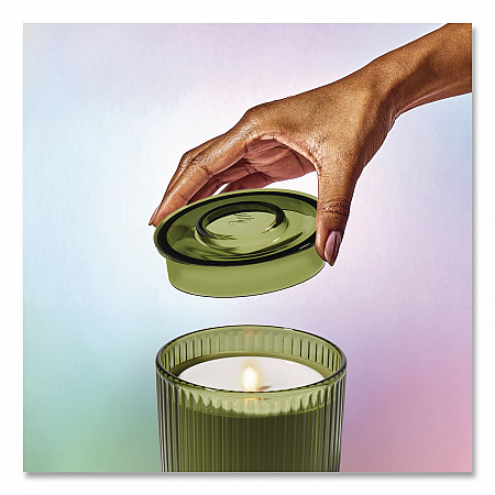 Aromatherapy Essential Oil Flameless Candle Diffuser, Grapefruit and Bergamot Essential Oil, 5.5 x 5.5 x 5.5, Olive (LL111621)