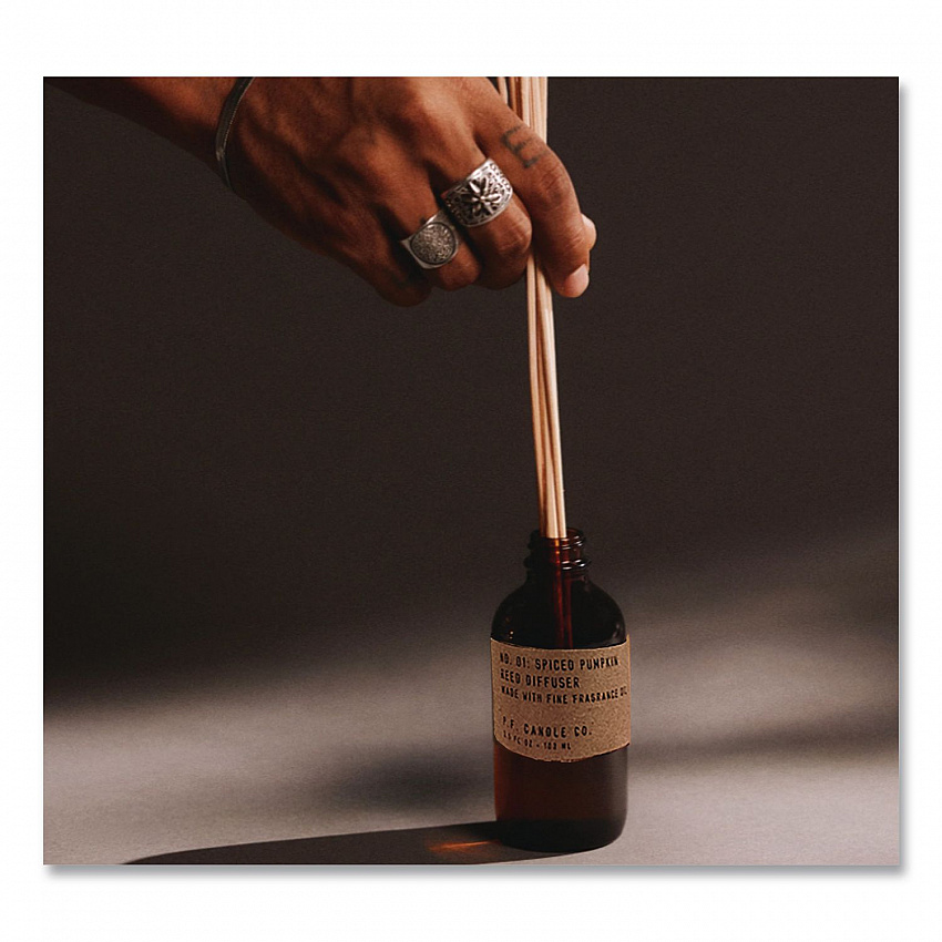 Reed Diffuser, Spiced Pumpkin, 3.5 oz, 4.25" Bottle, 9" Reeds, Amber (RD1)