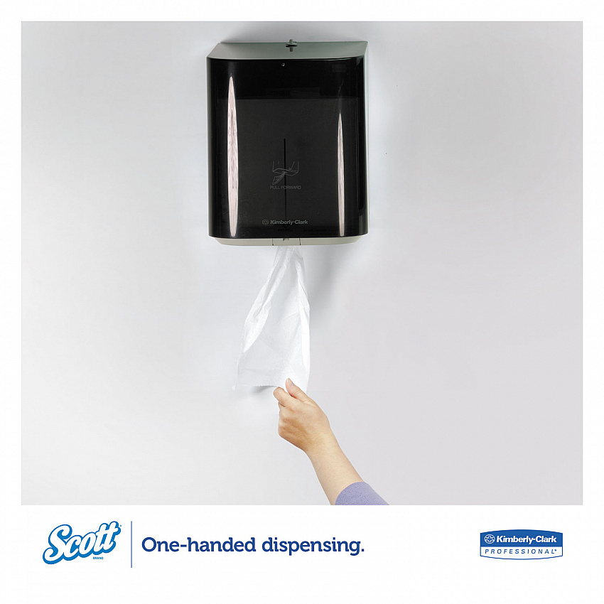 Essential Center-Pull Towels, Absorbency Pockets, 2-Ply, 8 x 15, White, 500/Roll, 4 Rolls/Carton (01010)