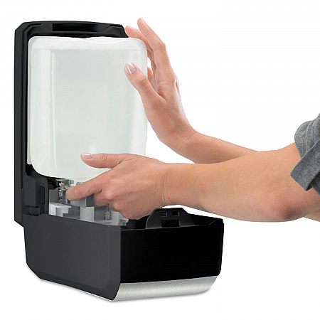 FMX-20 Soap Dispenser, 2 L, 6.5 x 4.7 x 11.7, Black/Chrome, 6/Carton (527106)