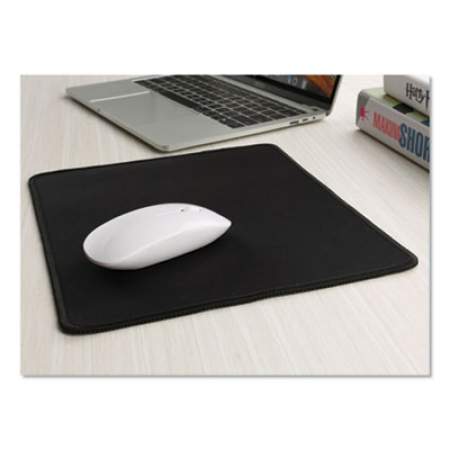 Innovera Large Mouse Pad, Nonskid Base, 9 7/8 x 11 7/8 x 1/8, Black (52600)