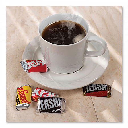 Miniatures Variety Pack, Assorted, 35.9 oz (21458)