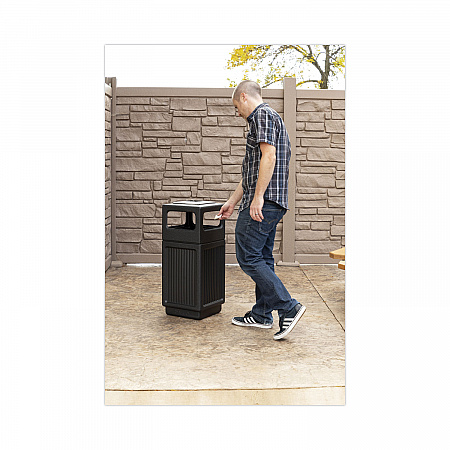Canmeleon Recessed Panel Receptacles, 15 gal, Polyethylene, Black (9474BL)