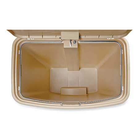 Streamline Resin Step-On Container, Front Step Style, 13 gal, Polyethylene, Beige (1883458)