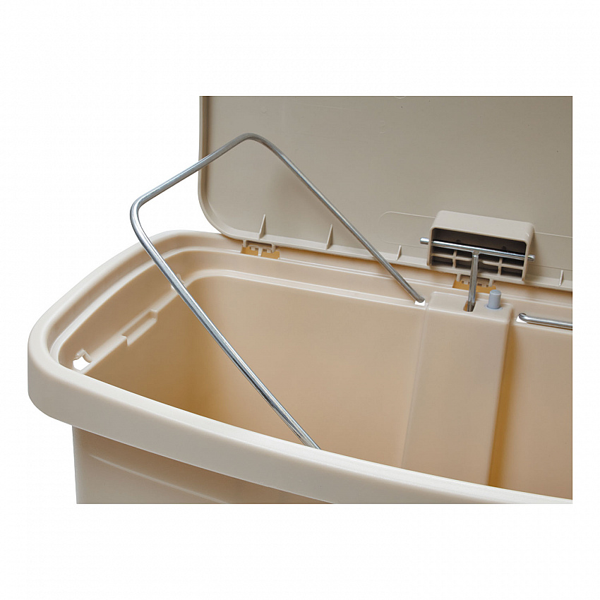 Streamline Resin Step-On Container, Front Step Style, 8 gal, Polyethylene, Beige (1883456)