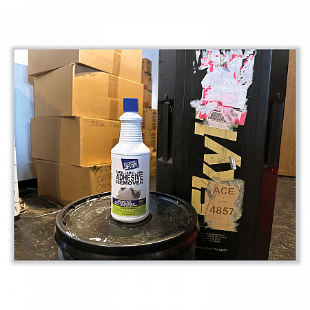 Tape, Label and Adhesive Remover, 32 oz Pour Bottle, 6/Carton (40703)