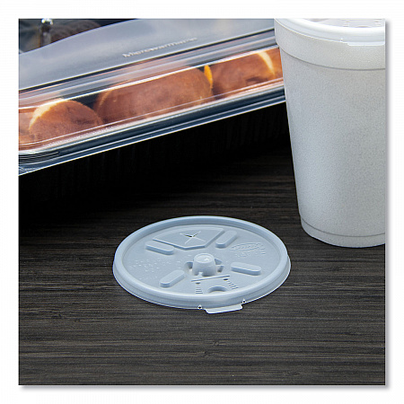 Lift n' Lock Plastic Hot Cup Lids With Straw Slot, Fits 12 oz to 24 oz Hot Cups, Plastic, Translucent, 100/Pack, 10 Packs/CT (16FTLS)