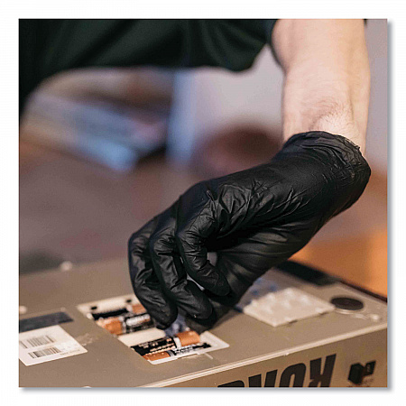 Industrial Nitrile Gloves, Powder-Free, Medium, 5 mil Thick, 9.5