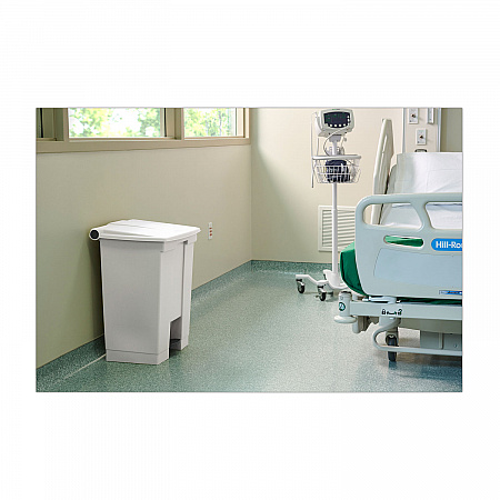 Legacy Step-On Receptacle, 18 gal, Plastic, White (FG614500WHT)