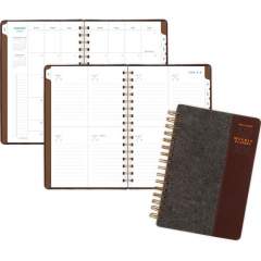 AT-A-GLANCE Signature Weekly/Monthly Planner (YP20025)