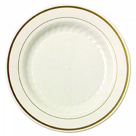 Masterpiece Plastic Plates, 9