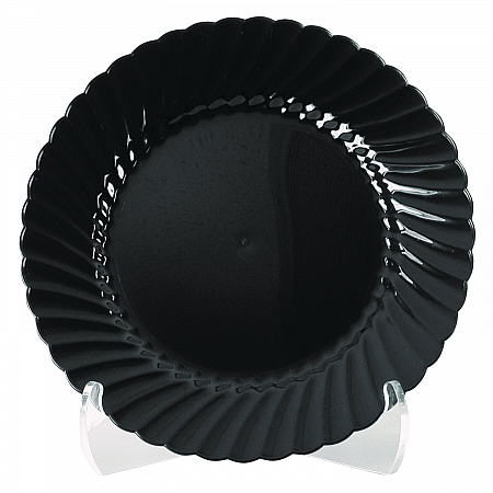 Classicware Plastic Plates, 9