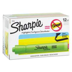 Sharpie Tank Style Highlighters, Fluorescent Green Ink, Chisel Tip, Green Barrel, Dozen (25026)