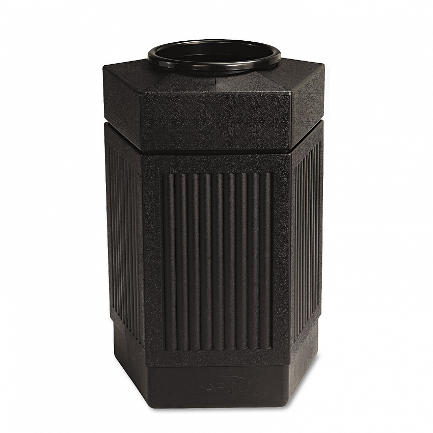 Canmeleon Indoor/Outdoor Pentagon Receptacle, 30 gal, Polyethylene, Black (9485BL)